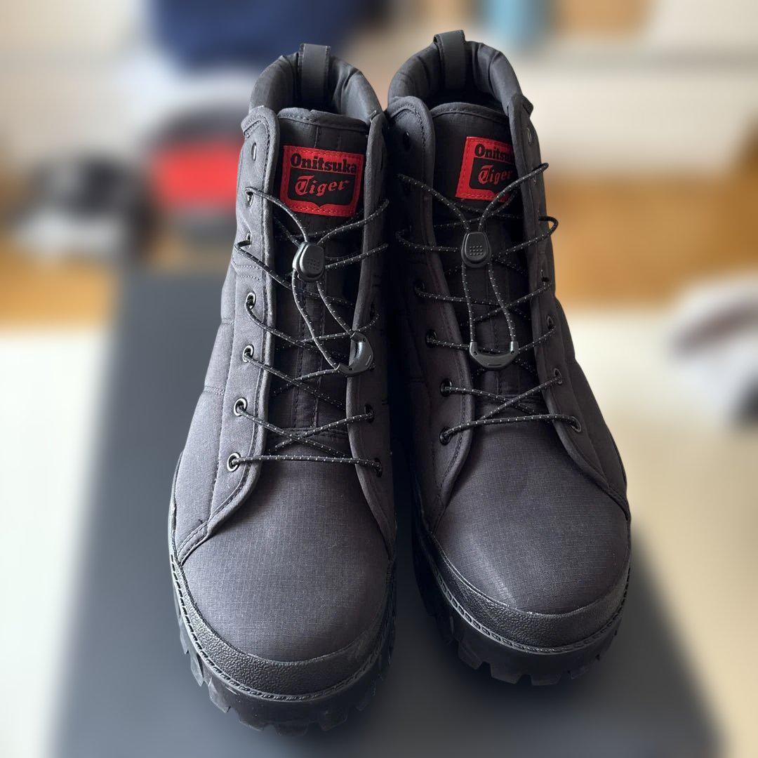 【新品未使用】Onitsuka Tiger ブーツ　ブラック　27.5cm