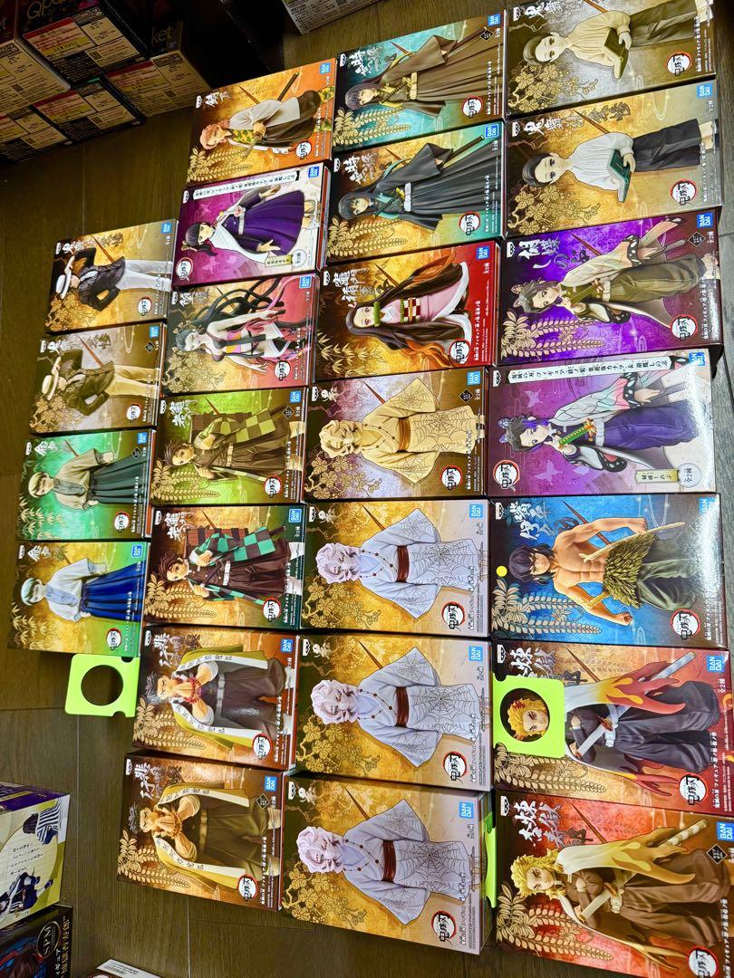 鬼滅の刃　絆ノ装　鬼ノ装　18個セットまとめ売り