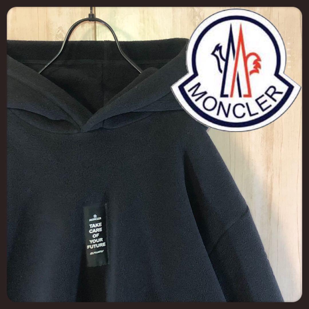 モンクレール センターロゴ入り ボア フリース パーカー 立体アームロゴ入りL MONCLER