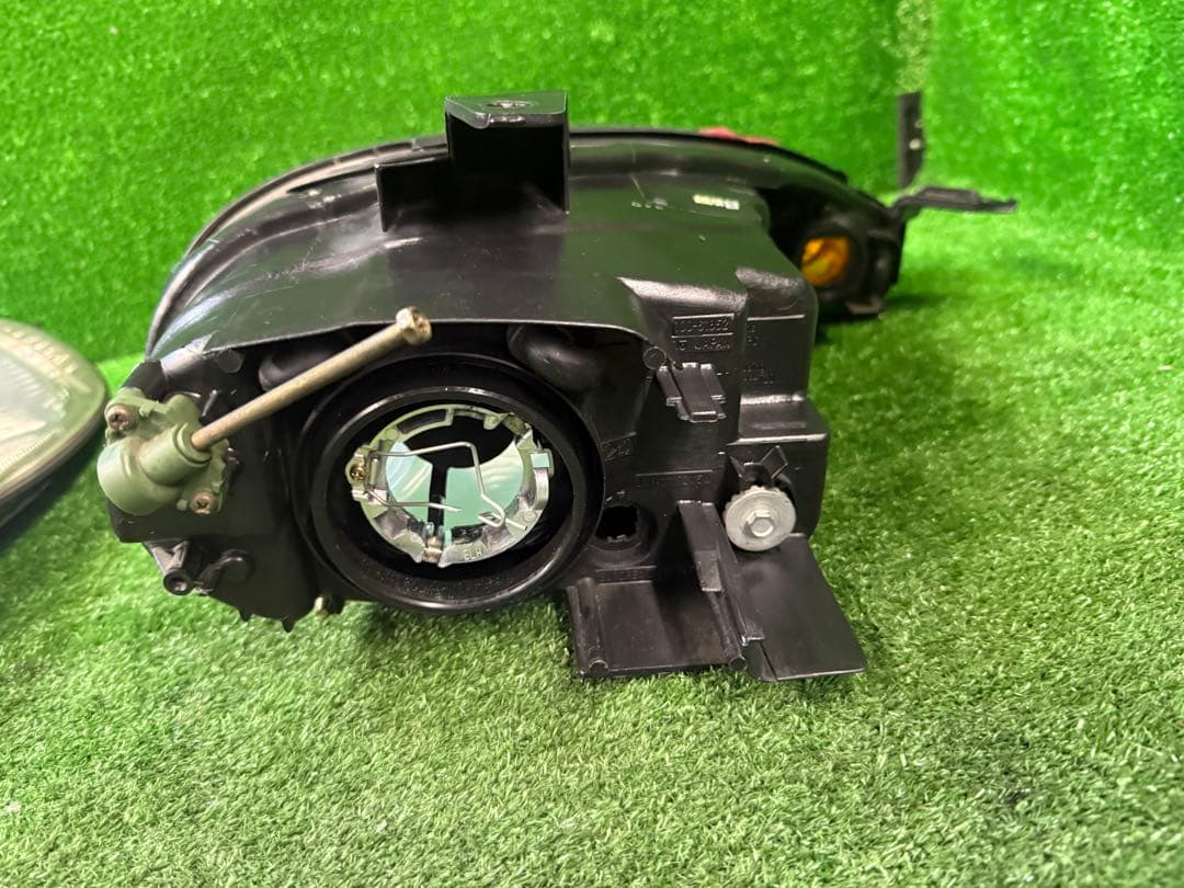 ロードスター　NB ハロゲン　ヘッドライト　左右セット　マツダ