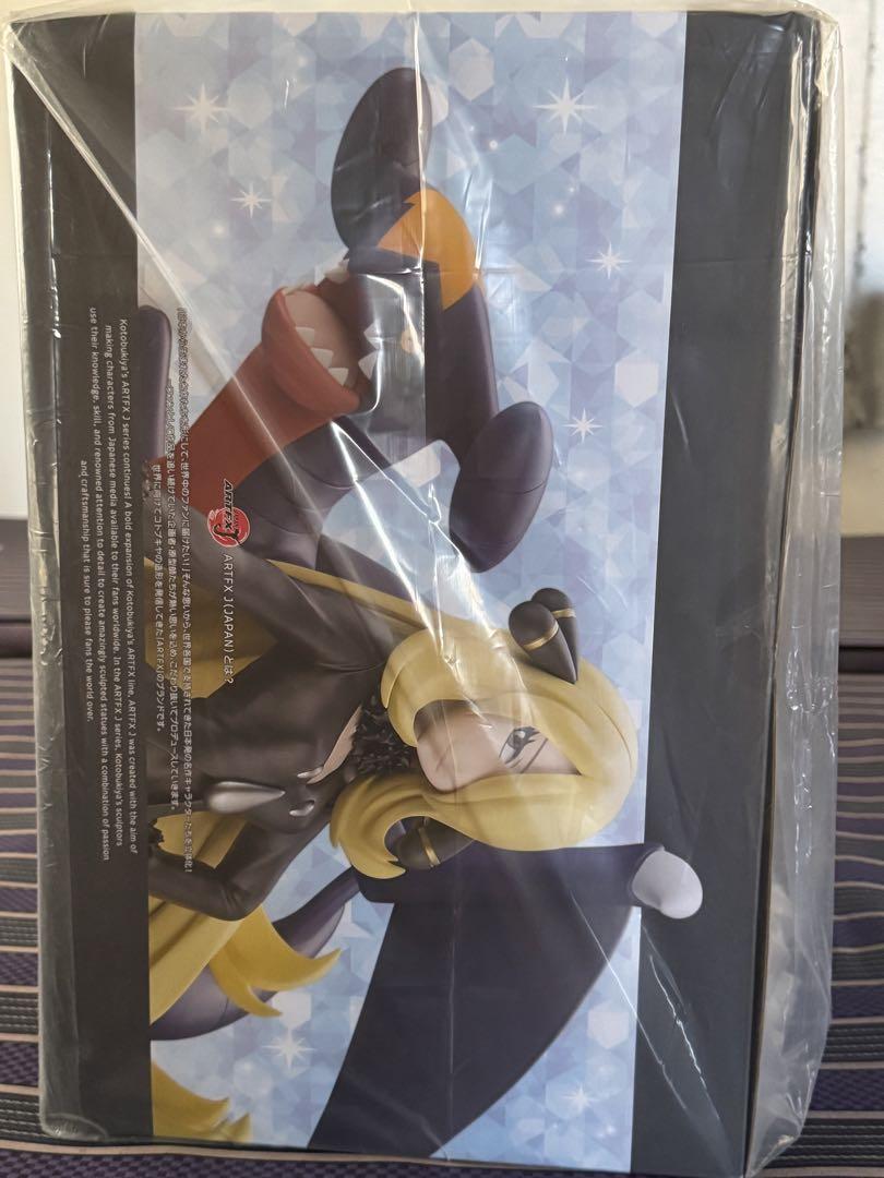 ポケットモンスター　シロナwithガブリアス　フィギュア　未開封品