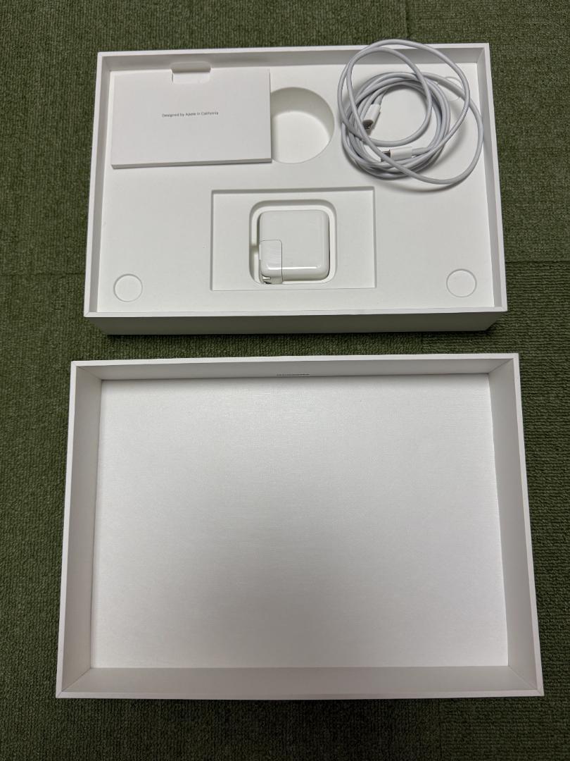 MacBook