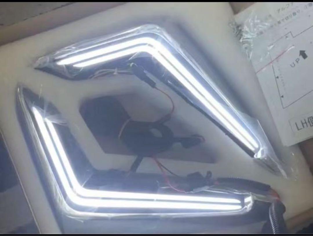 改良版 アルファード 30系 後期 LED ガーニッシュ
