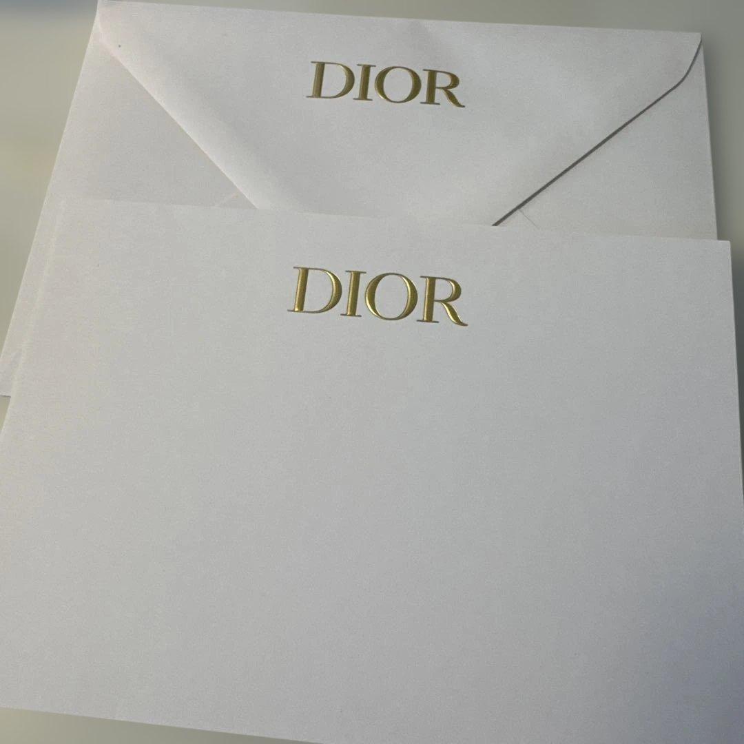 【未使用】Dior パール付きピアス Petit CD ピアス ディオール 【未使用】Dior パール付きピアス Petit CD ピアス ディオール