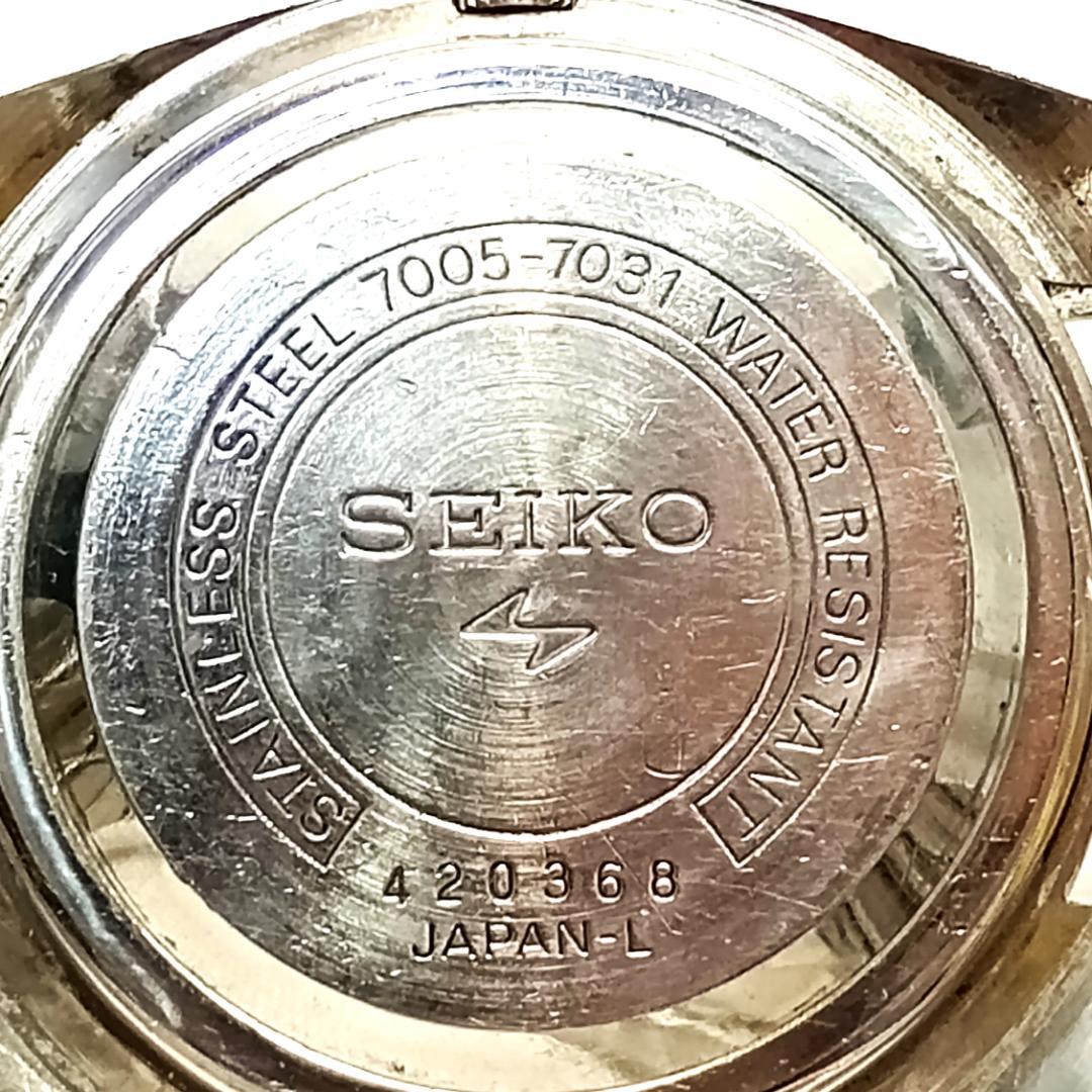 【稼働品】SEIKO　腕時計　オートマチック　7005‐7031　17石　デイト