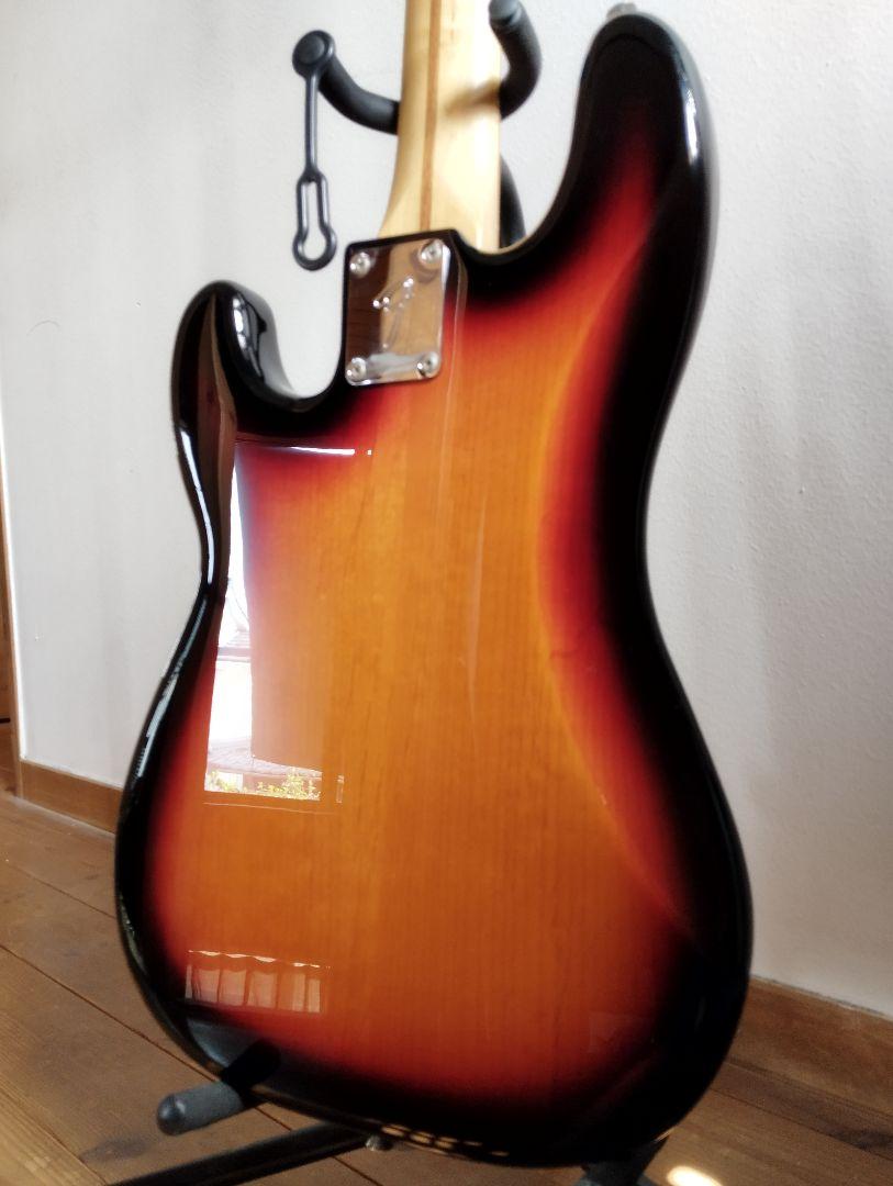 ベース Fender Player Precision Bass