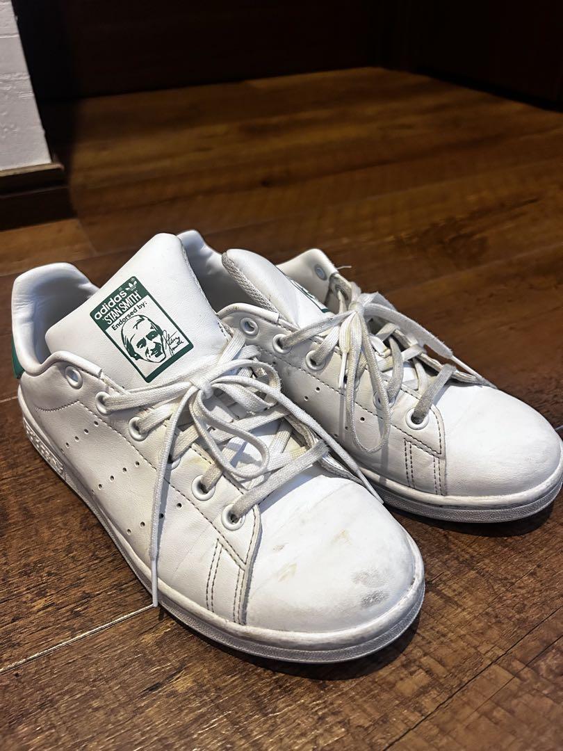 adidas スニーカー23.5cm