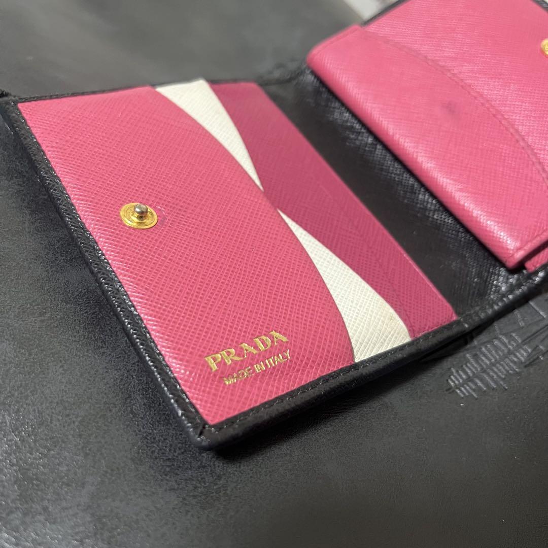 PRADA サフィアーノ マルチカラー ブラック/ピンク 二つ折り財布