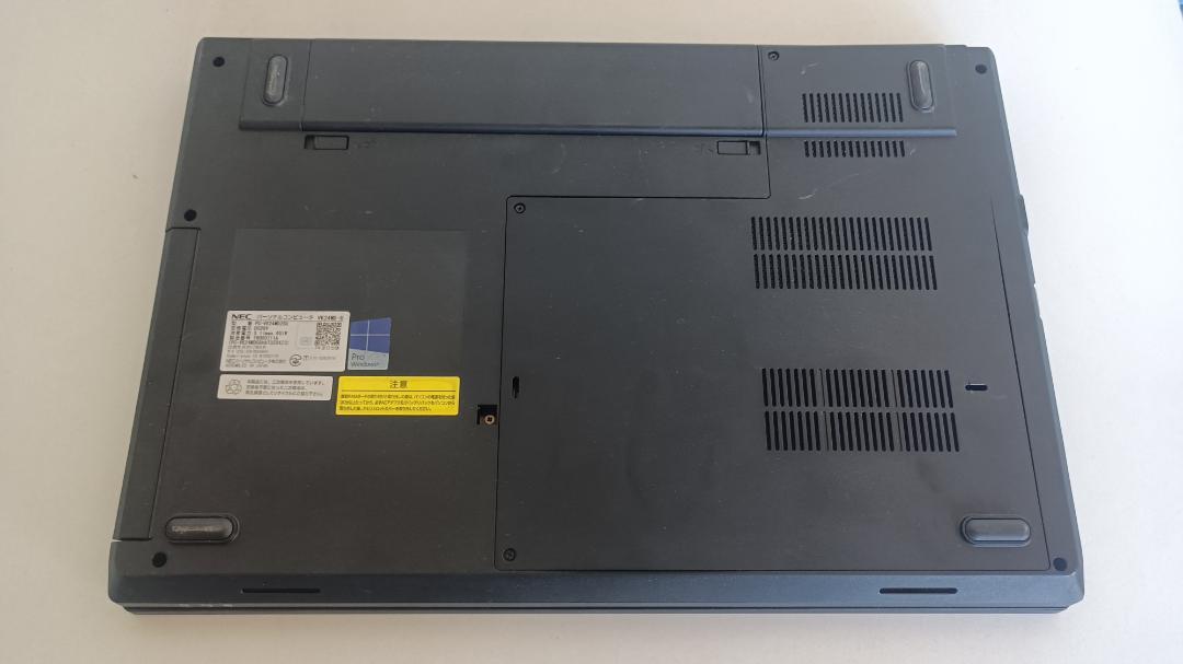 美品ノートパソコンNEC 第六代Core i5 SSD メモリ8G office