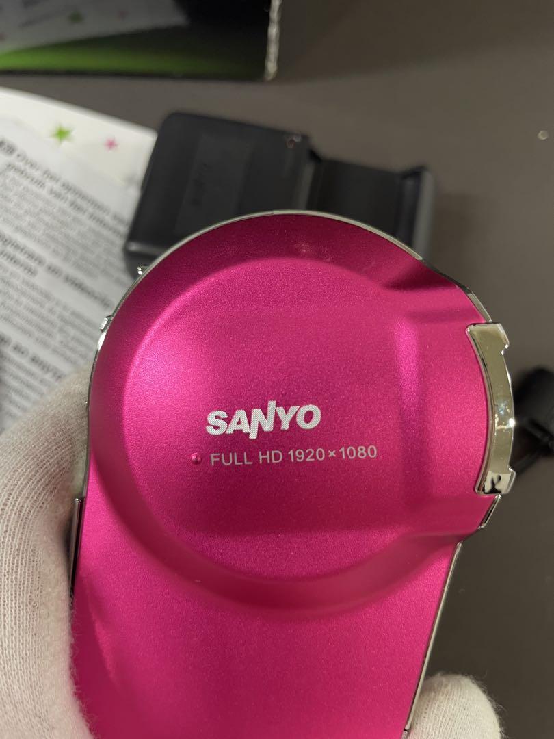 SANYO Xacti DMX-CS1 ピンクデジタルカメラ 付属品多数 稼働品