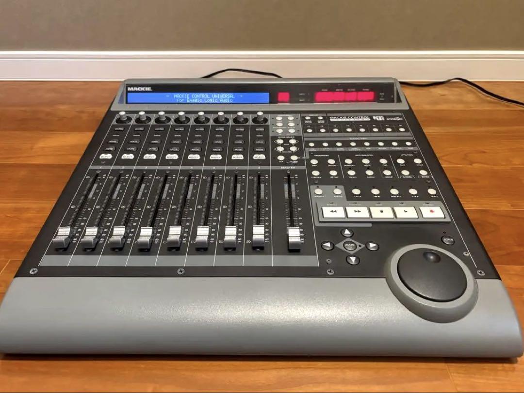Mackie Control Universal【ジャンク品】 - メルカリ