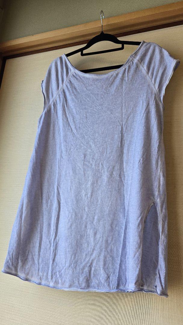 Salsation サルセーション Tshirt with split S 新作 SALSATION Tshirt with split S Light blue