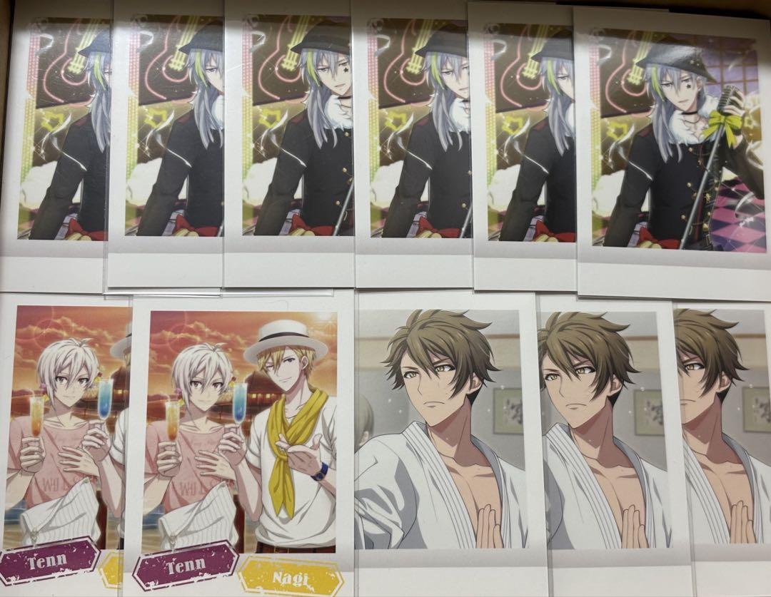 アニメ アニメグッズ キャラクターグッズ まとめ売り 大量 紙類 激安