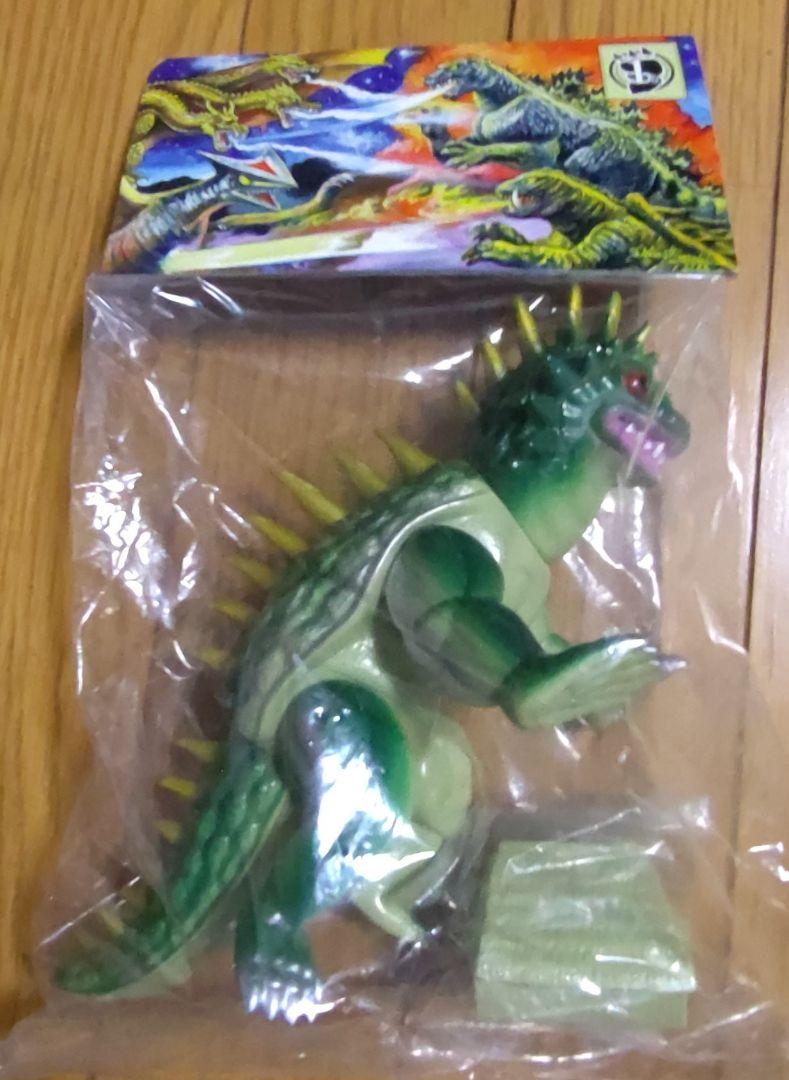 マーミット　ビニパラベビー　世紀の大怪獣シリーズ　バラン　新品　★民家の模型付き