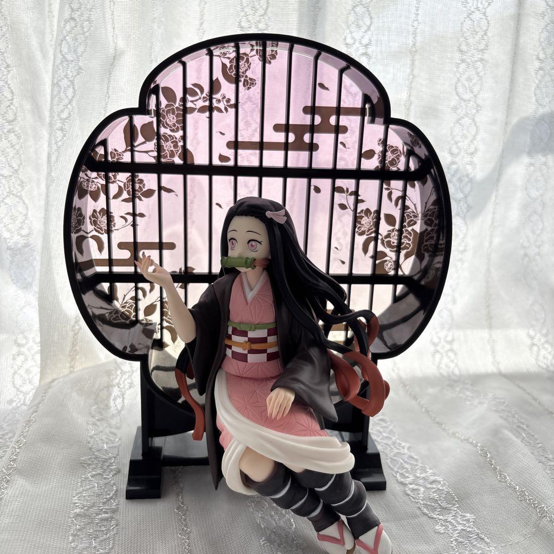新品♪金蒔絵 丸盆 鶴柄 漆塗り 金 - メルカリ