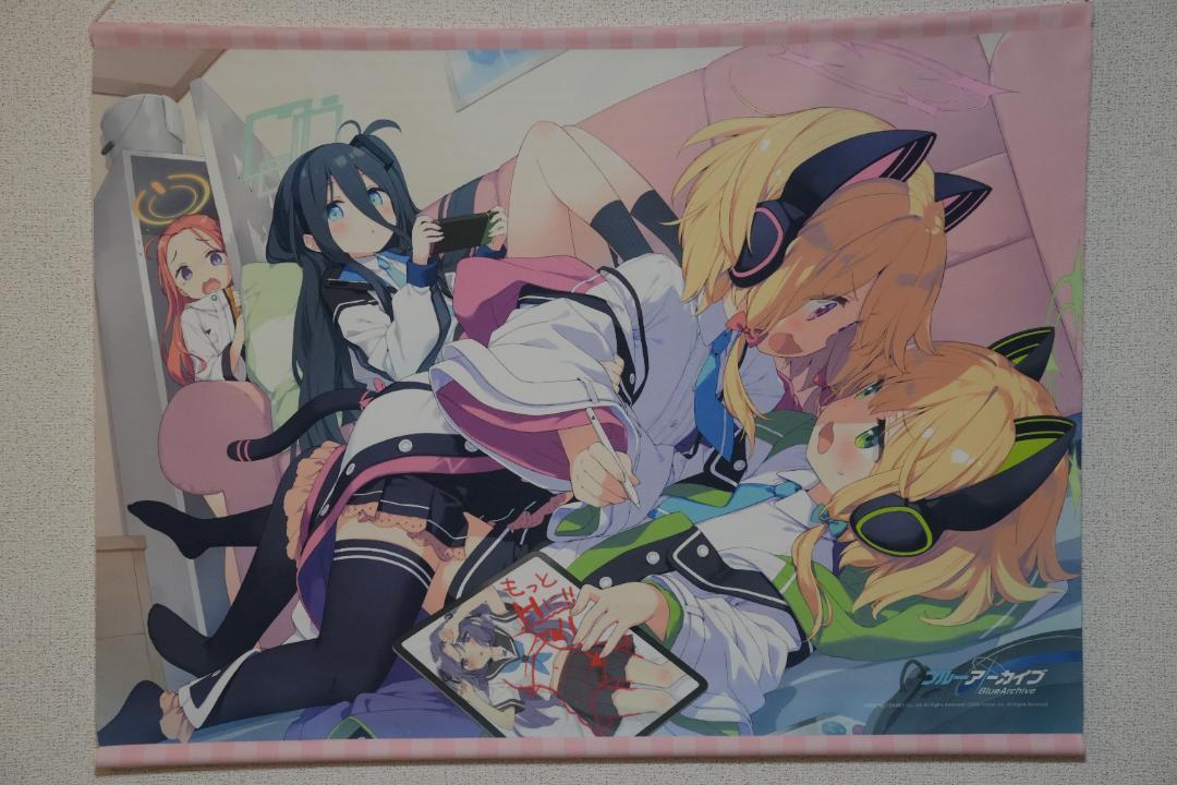 ブルーアーカイブ　タペストリ　4本セット