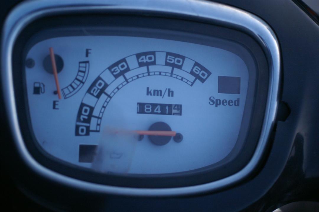 ヴェルデ 軽量68kg高燃費59km|l