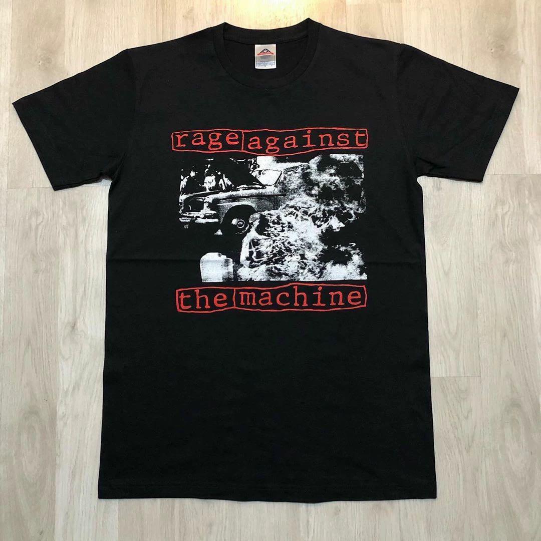 レイジバンドTシャツ ロックT 年中使えるお洒落アイテム