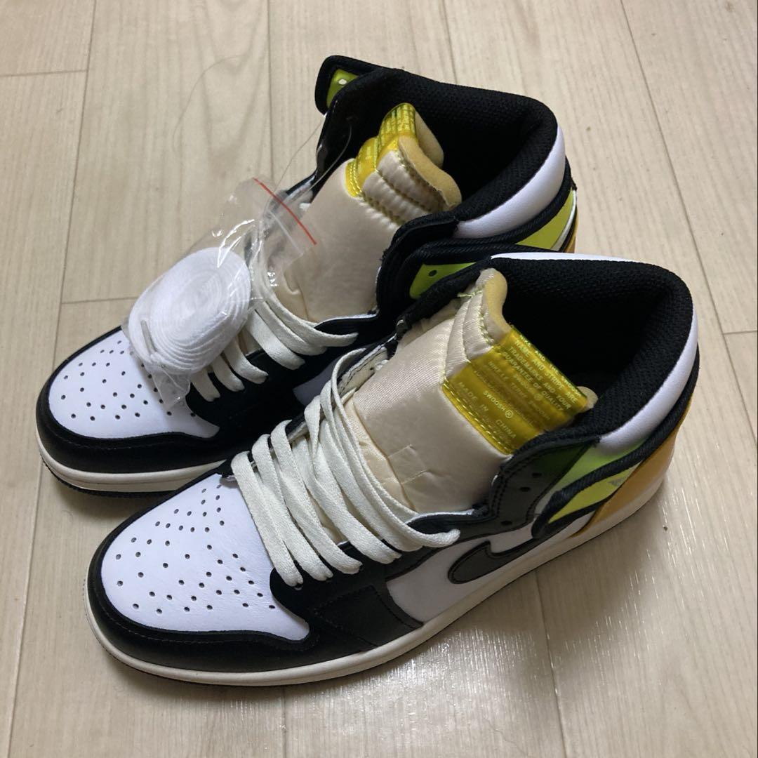 ☆送料関税込☆NIKE AIR Jordan 1 Retro High OG Volt☆超人気☆ NIKE AIR JORDAN 1 RETRO HIGH OG VOLT 27