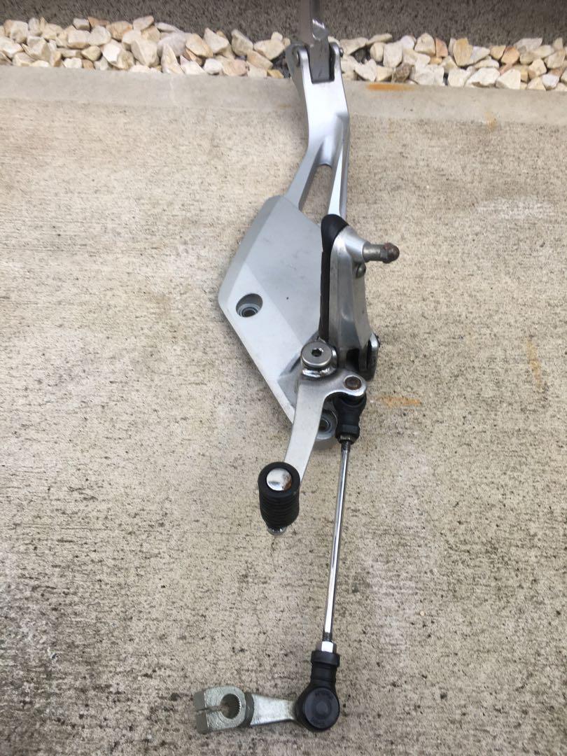 cb400sf純正ステップ　左右セット