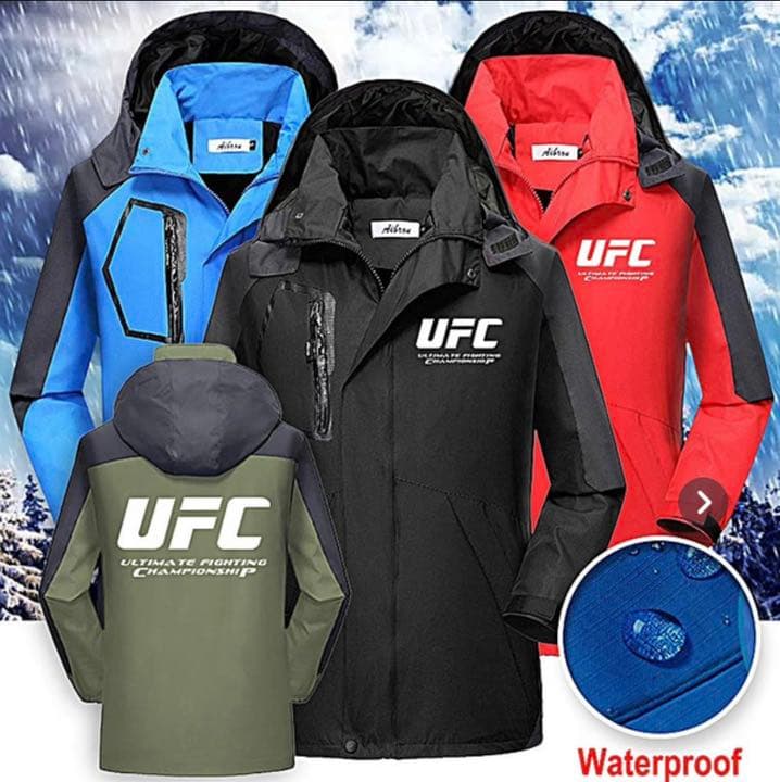 【バック必見！高品質】UFC　マウンテンパーカー　ジャケット　黒　ブラック　S