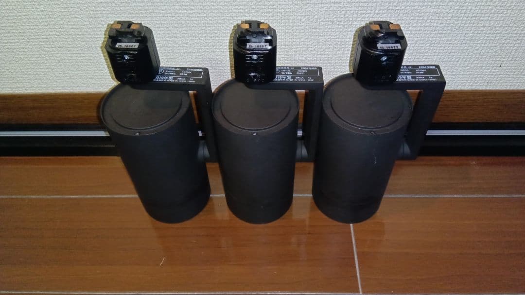 遠藤照明 店舗向け LEDZ ERS4796BB 3灯セット 2019年製 NEXPOTALLINN_EU