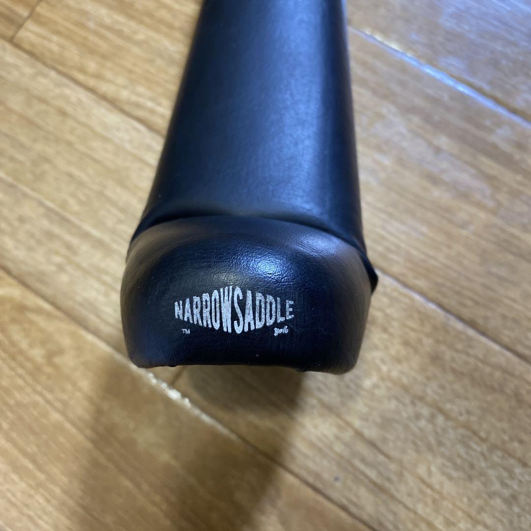OCF ナローサドル 黒 跳ね上げ加工　ランバイク　サドル
