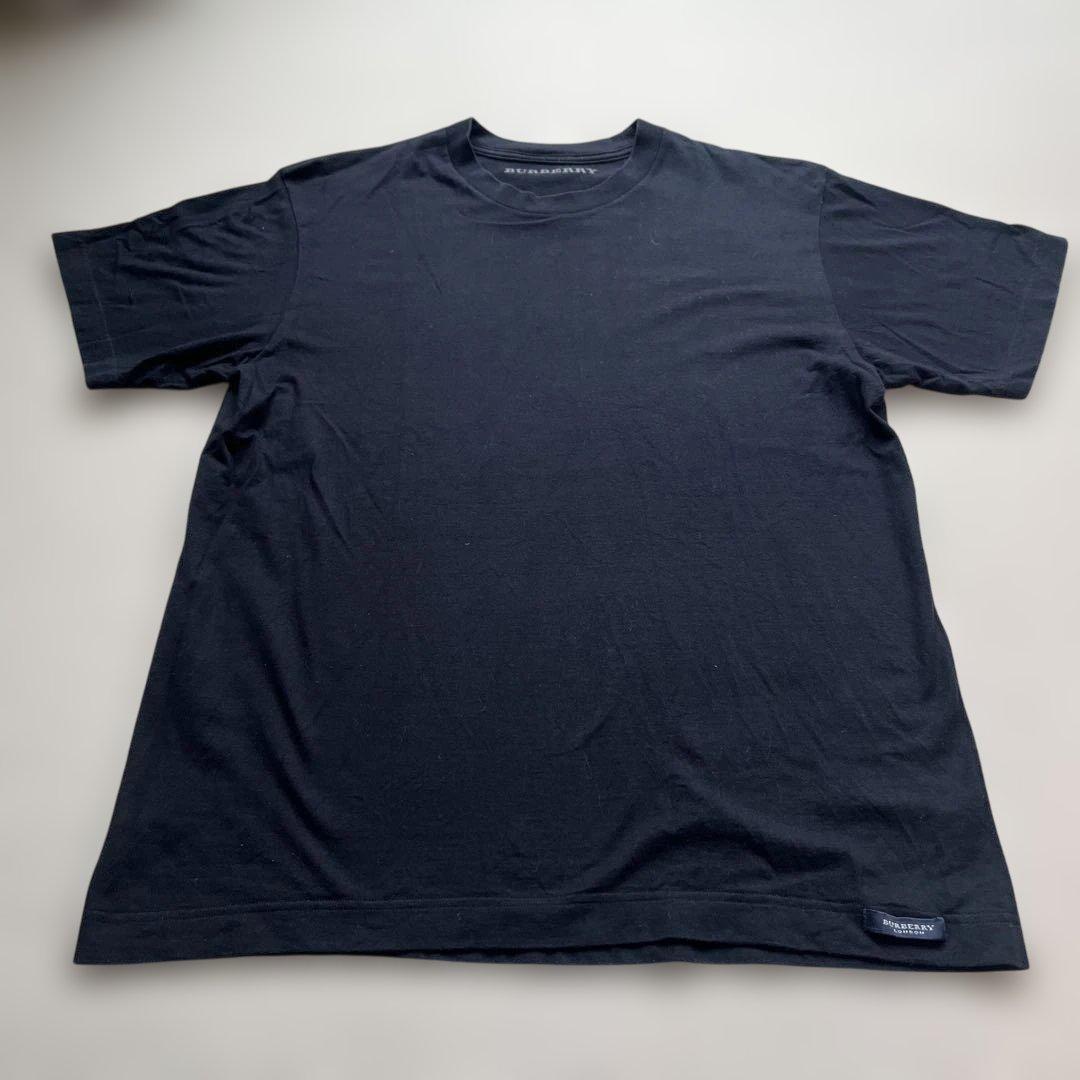 BURBERRY 黒 Tシャツ Uネック サイズL
