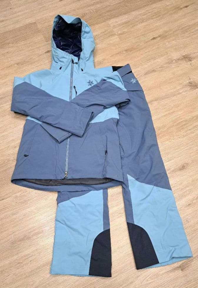 スキーウェア GOLDWIN 2025- ジュニア可L GOLDWIN