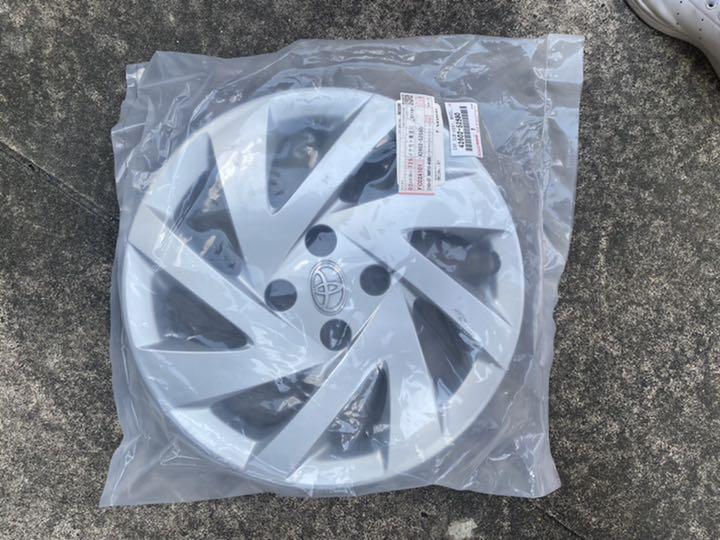 車 トヨタ TOYOTA アクア 純正 ホイールキャップ