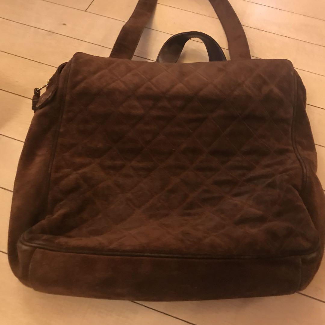 CHANEL シャネル ロゴ入り　ショルダートート