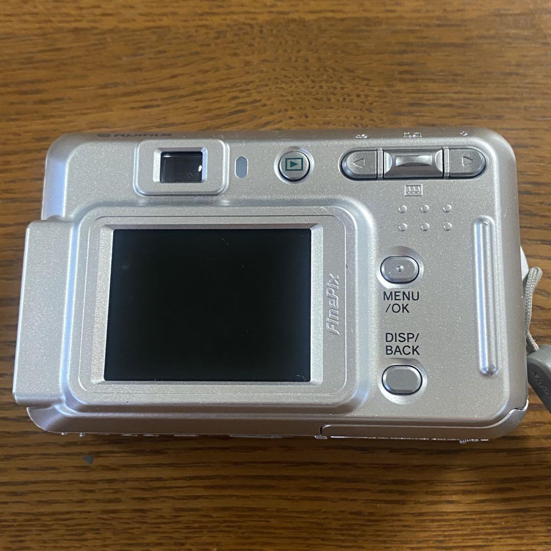 動作確認済み　FUJIFILM FinePix A500 単三電池