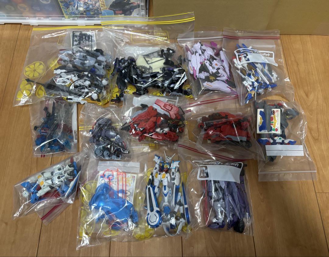 ガンプラ ジャンクまとめ売り 約100体以上 - メルカリ