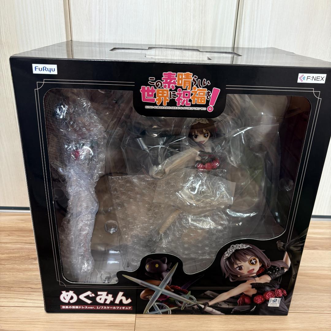 めぐみん 漆黒の薔薇ドレスver. 1/7スケールフィギュア