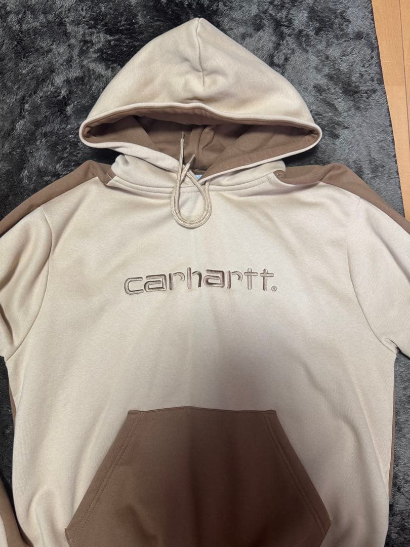 carhartt. フード付きパーカー ベージュ ブラウンL Carhartt