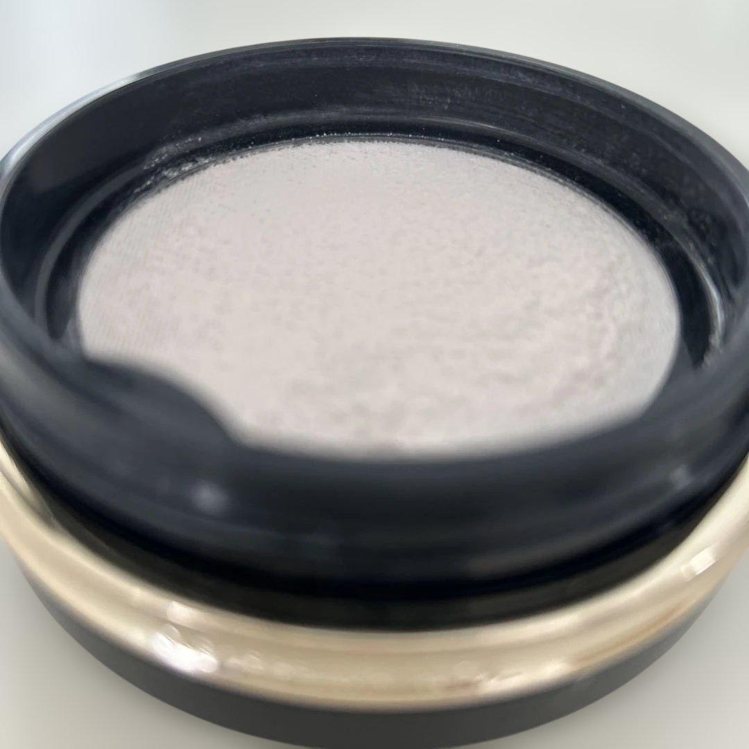 clé de peau フェイスパウダー 透明感