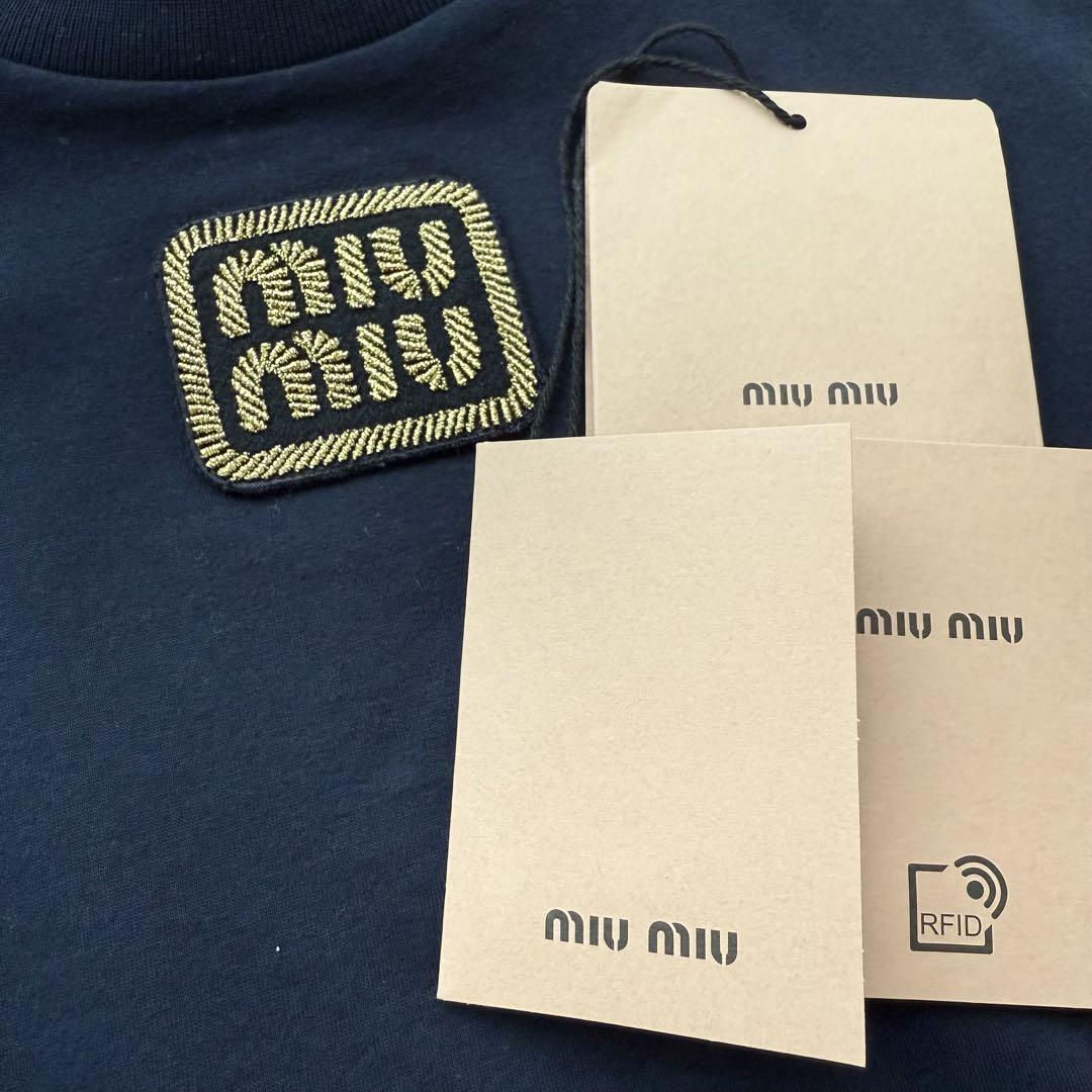 miumiu Tシャツ ロゴ エンブレム