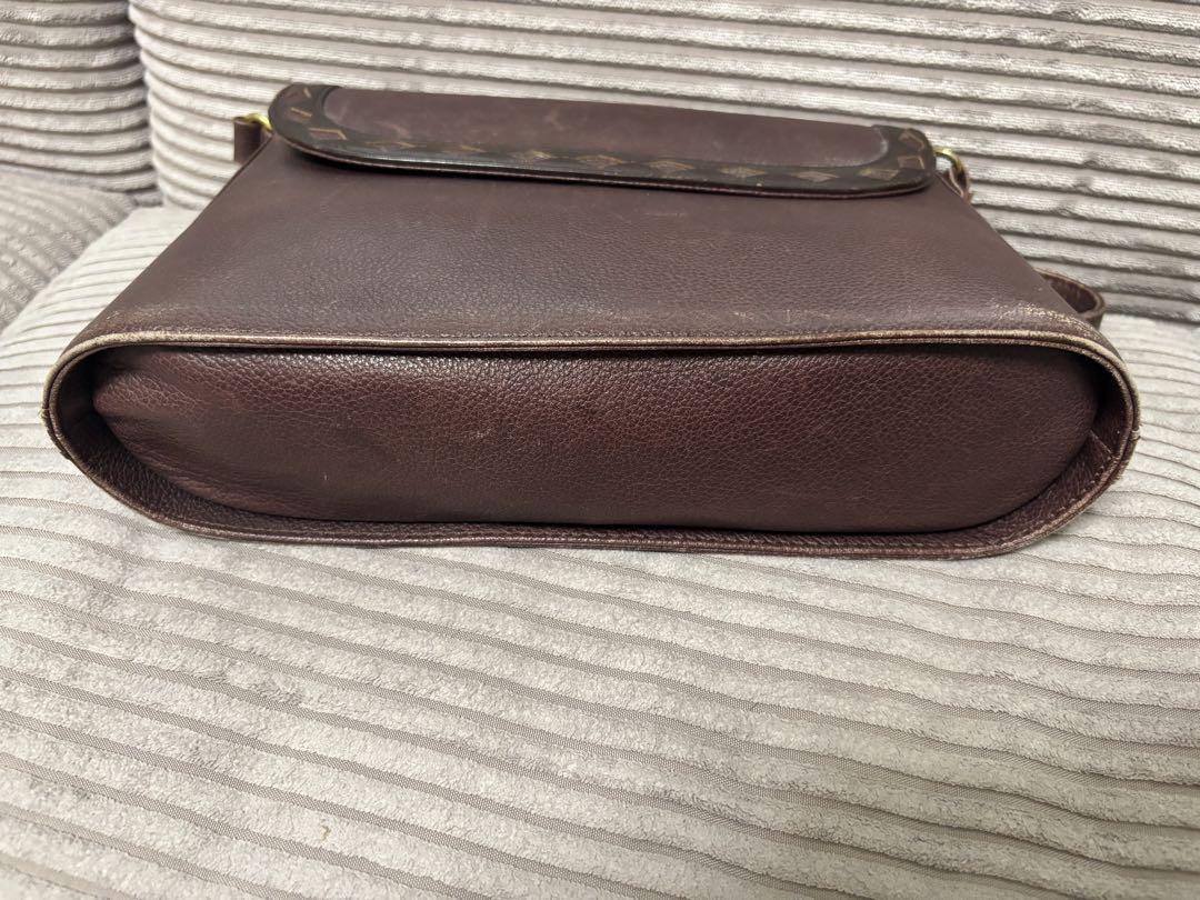 Yves Saint Laurent ショルダーバッグ　ビンテージ