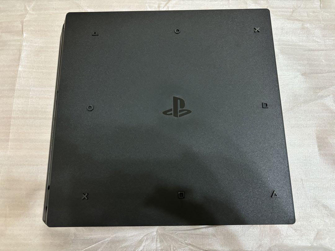 PS4 PlayStation 4 Pro ブラック1TB