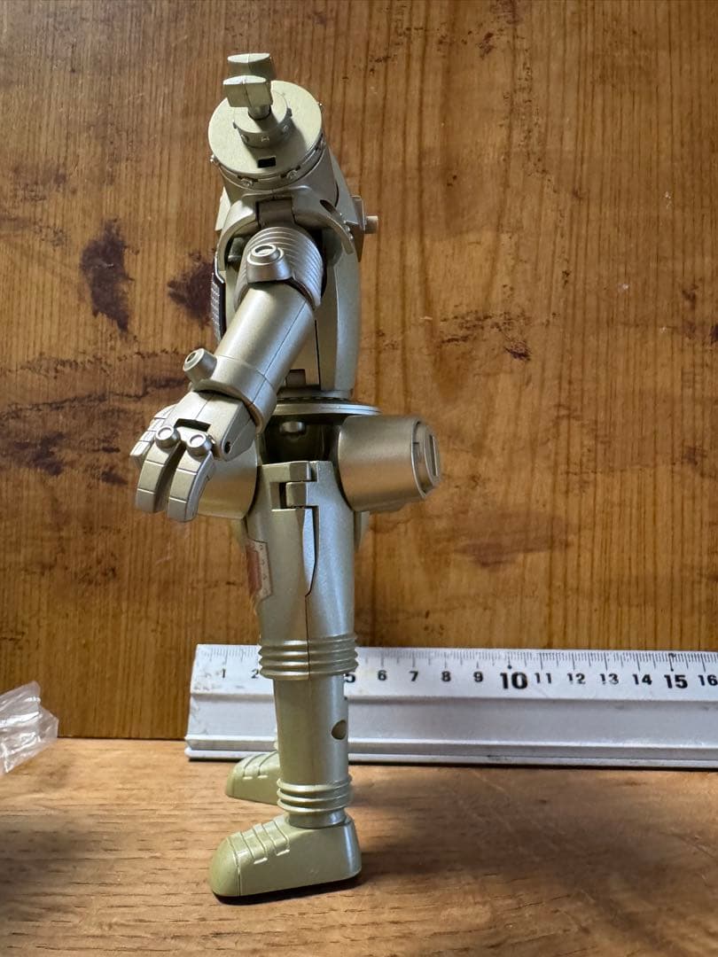 キングジョー (ウルトラセブン) 超合金魂 GX-37 キングジョー (ウルトラセブン) 超合金魂 GX-37