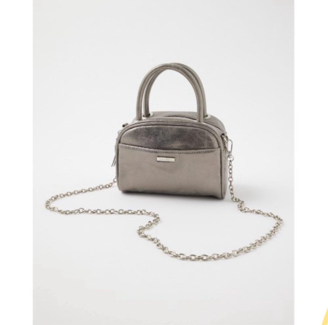 moussy BOXY TOP HANDLE バッグ ハンドバッグ シルバー - メルカリ
