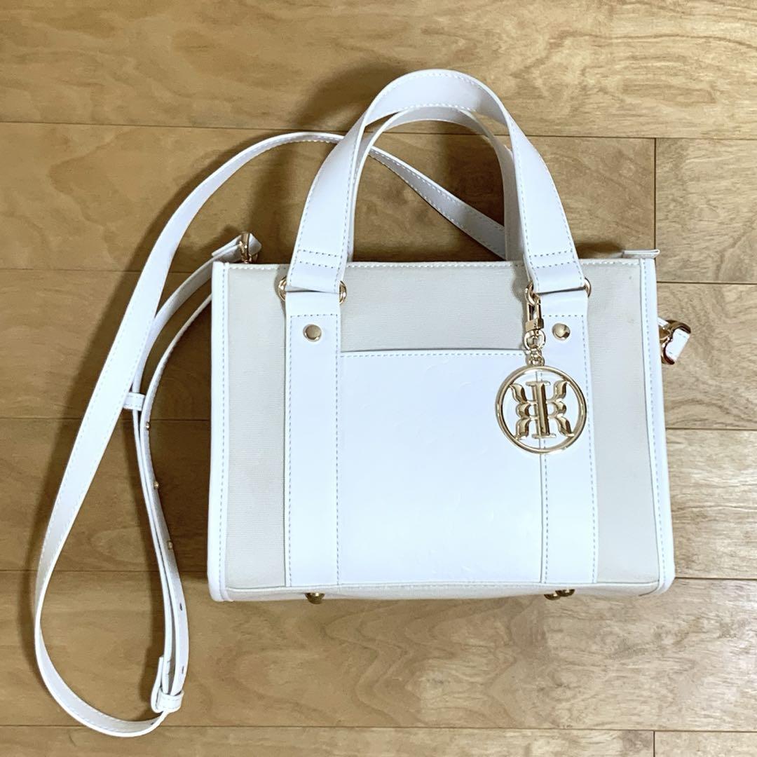 Riu Rちゃん バッグ エンボス トートバッグ