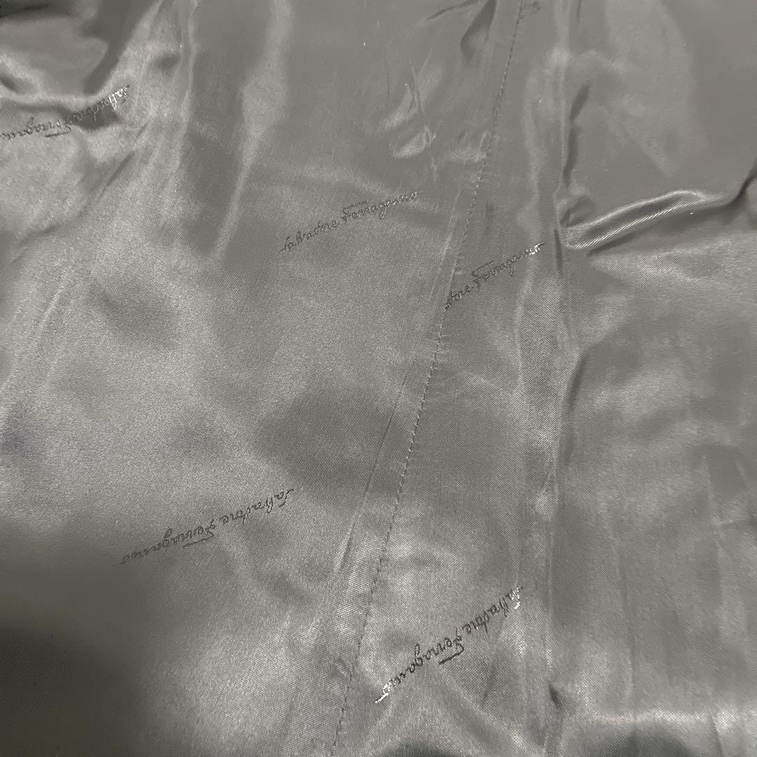 美品 SLVATORE FERRAGAMO トレンチコート L 黒 ブラック