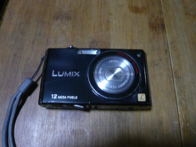 Panasonic デジカメラ DMC-FX40 ブラック 動作 並上 デジタルカメラ