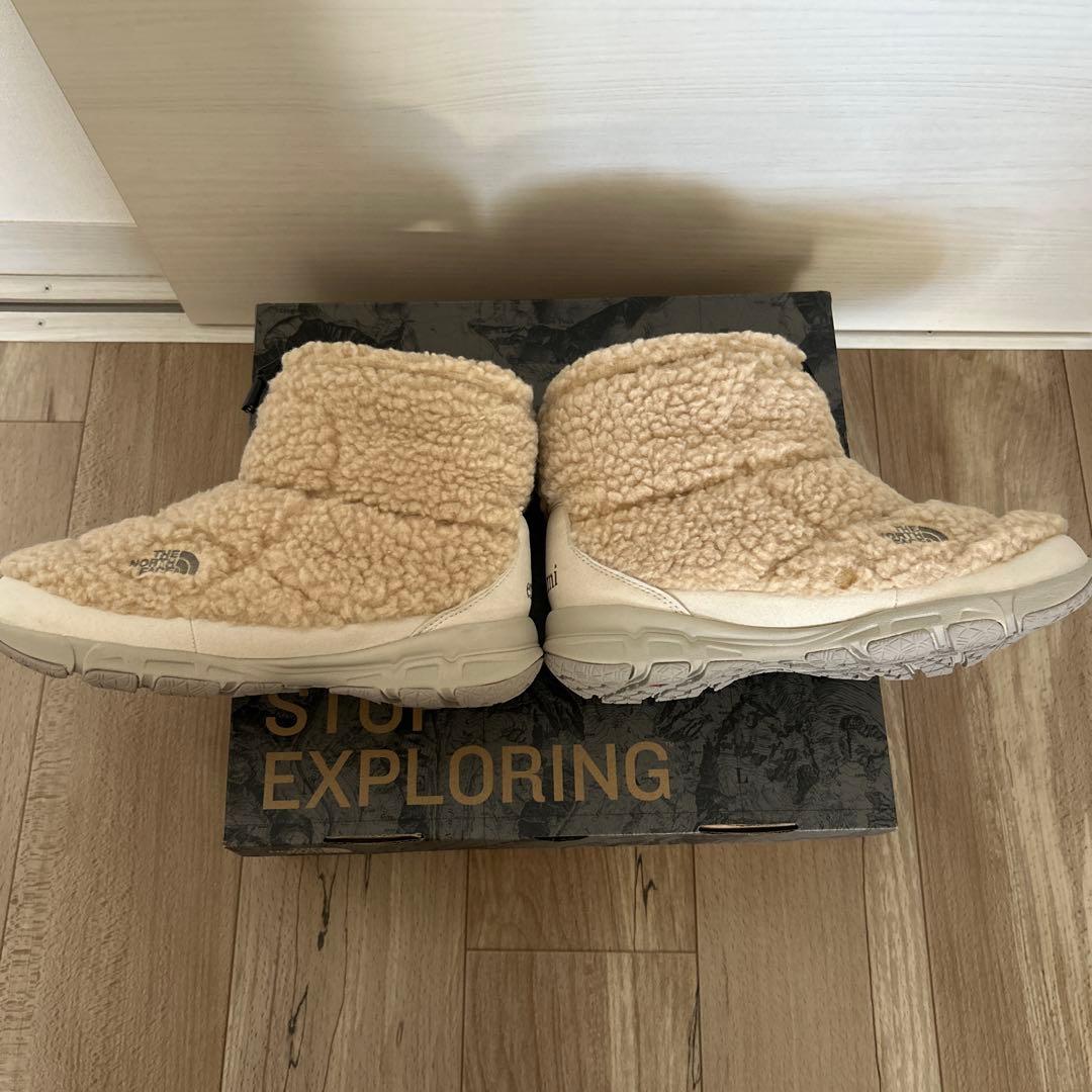 【新品未使用】ノースフェイス emmi コラボ ボアブーツ 【新品未使用】ノースフェイス emmi コラボ ボアブーツ