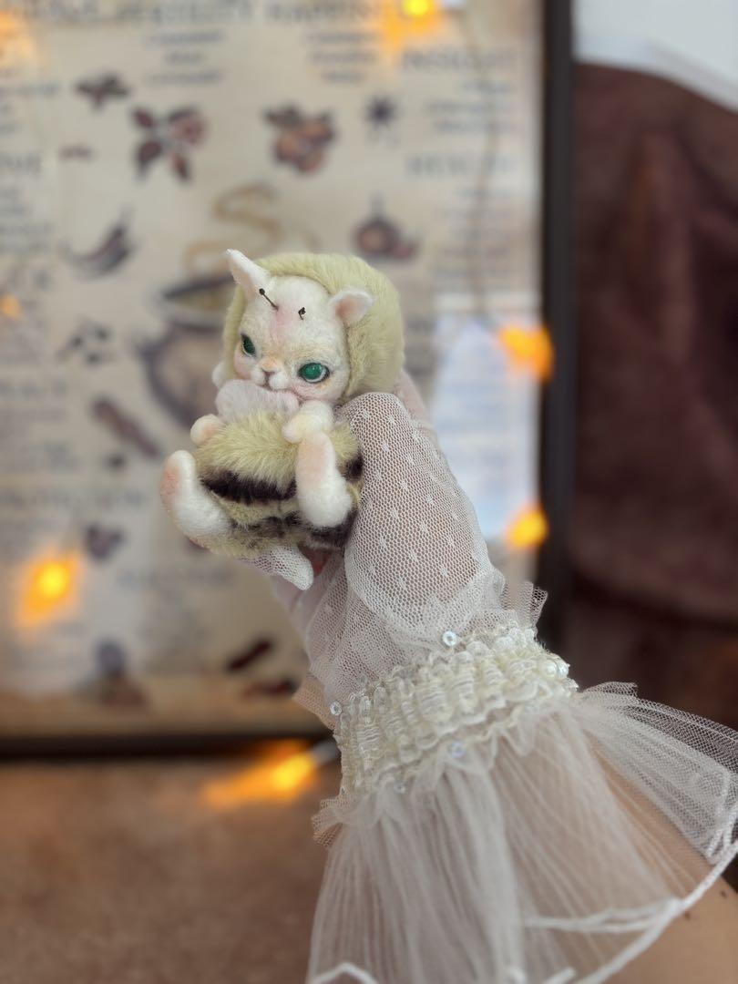 アートドール　はち幻獣　羊毛フェルト