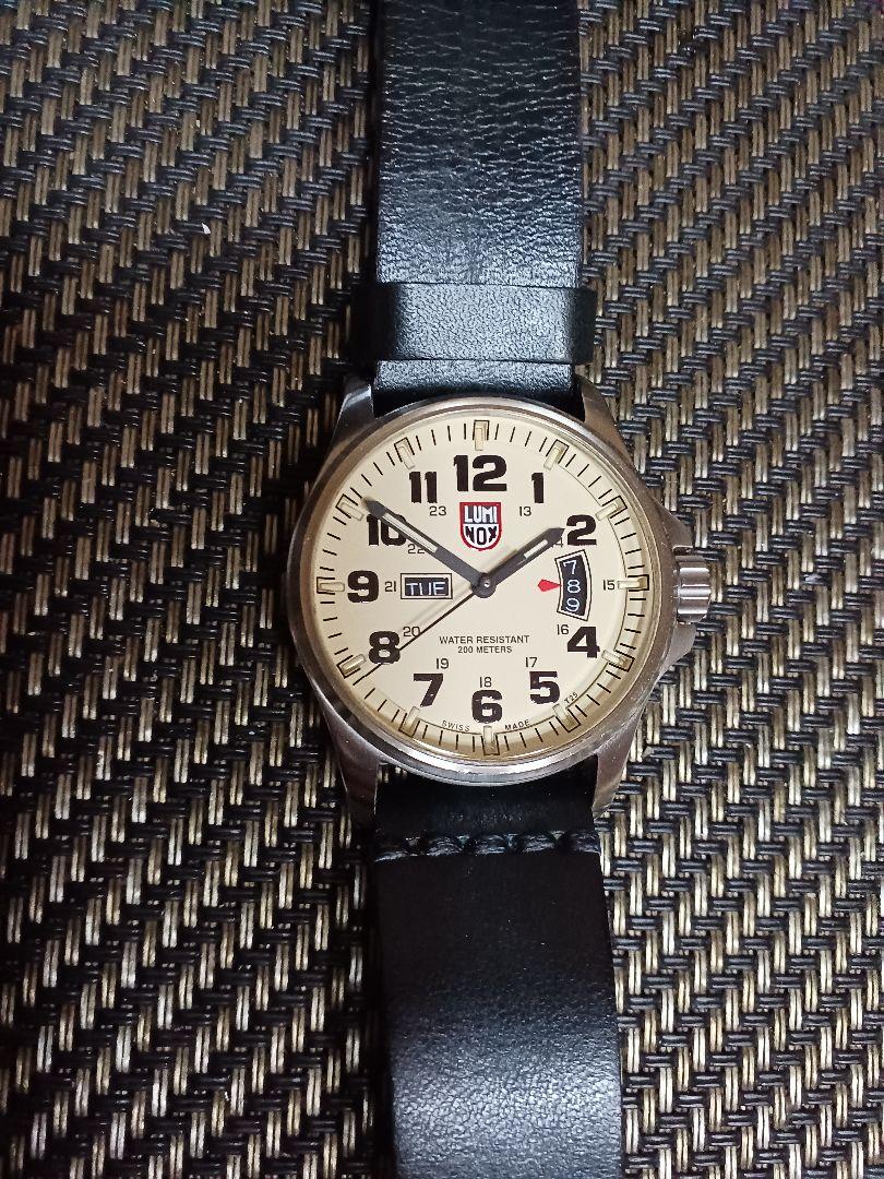 LUMINOX 1827クリーム色文字盤 時計