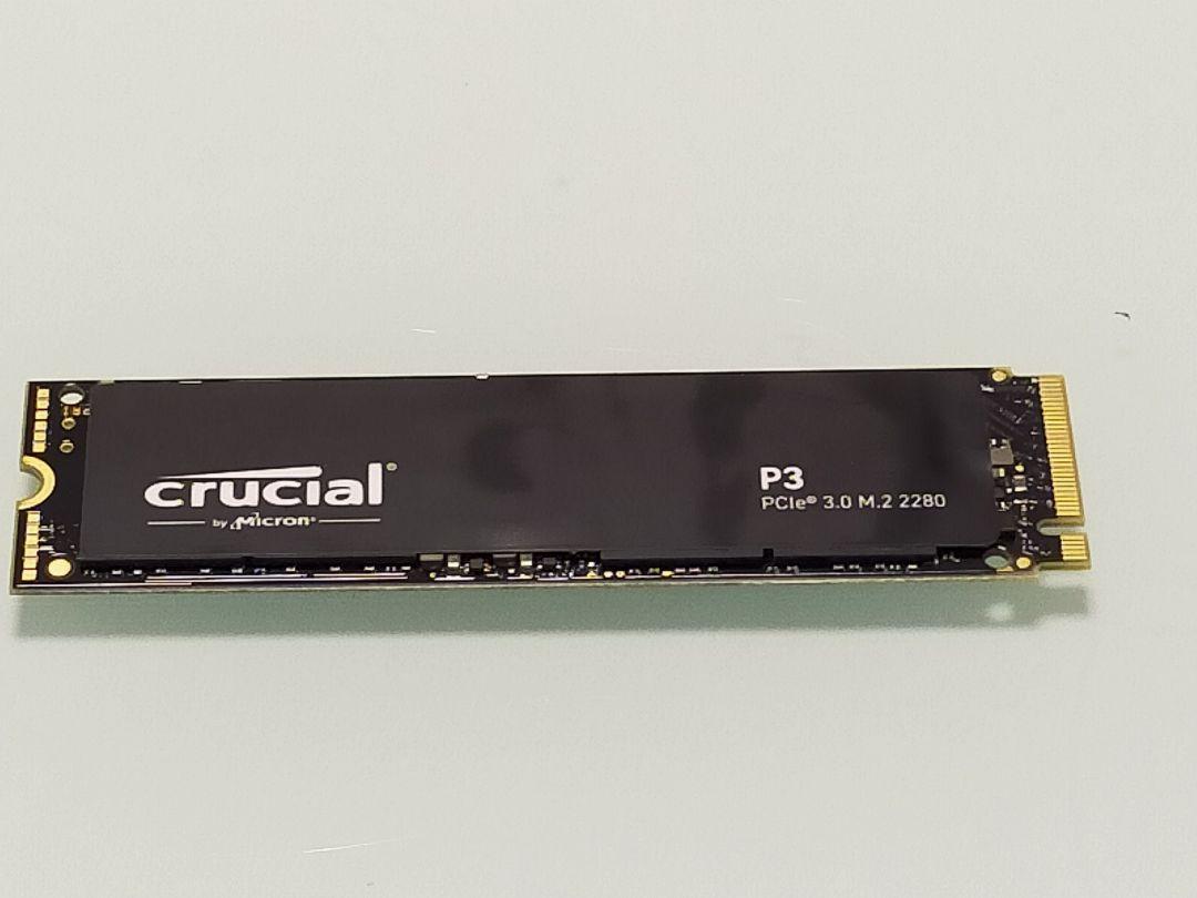 新品同様、動作確認済みのCrucial P3 SSD NVME 4TB　1個