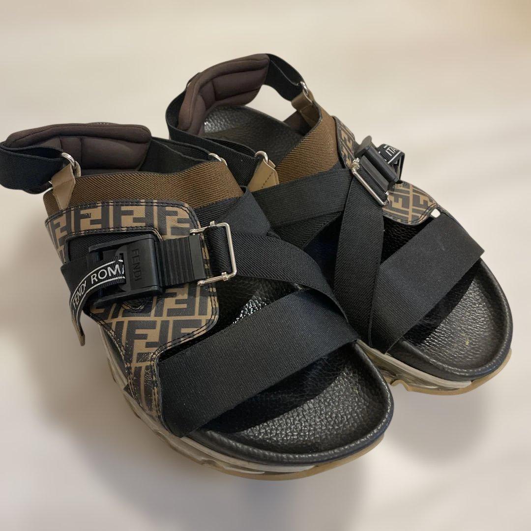 Fendi サンダル ブラウン/ブラック　28cm