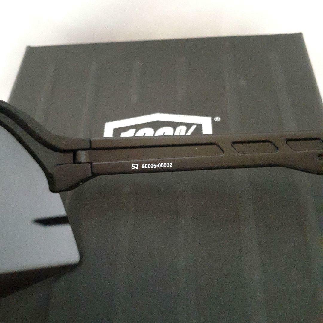 S3 ブラック ゴールド ワンハンドレッド サングラス100percent BRIGHTFACE_UK